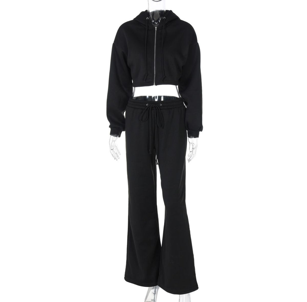 Causal two pieces set
