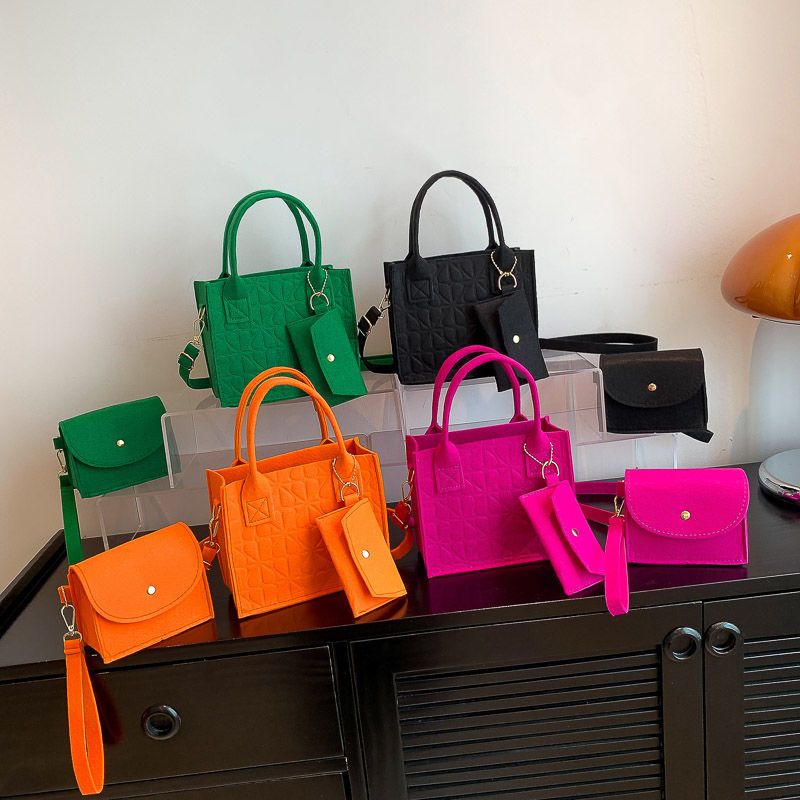 Stylish shoulder bags