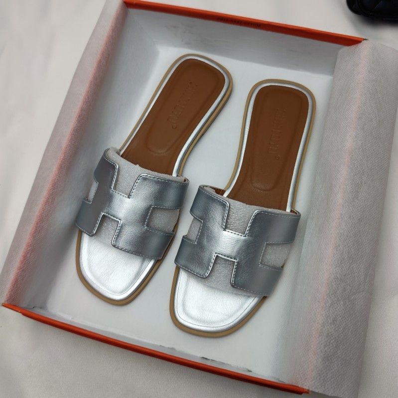 Summer cool vacation slippers