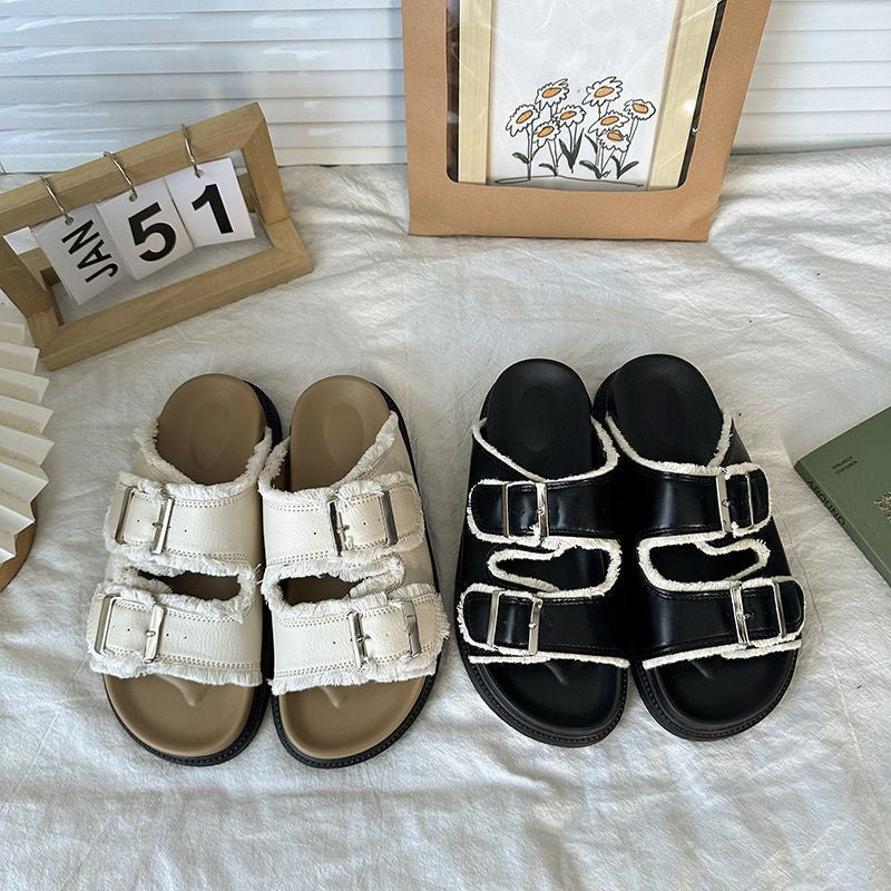 Bucken Vintage Slippers