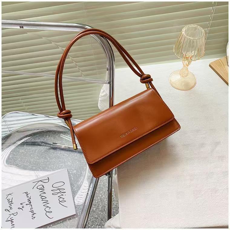 Underarm French handbag