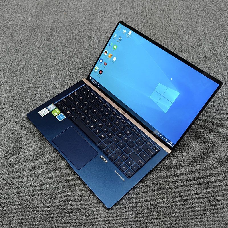 ASUS ZENBOOK U3300F