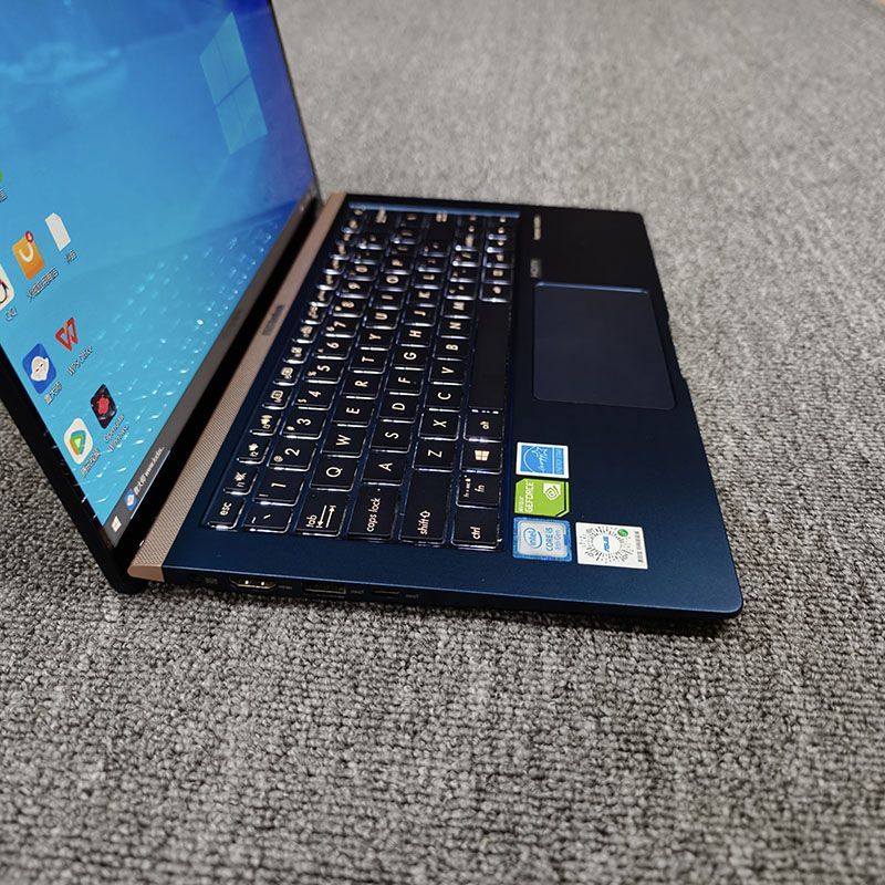 ASUS ZENBOOK U3300F