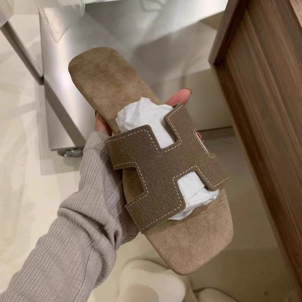 Summer slippers